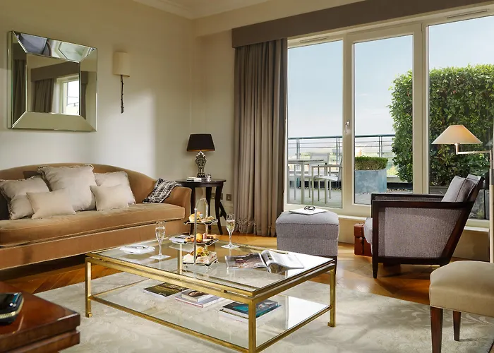 Penthouse Suite